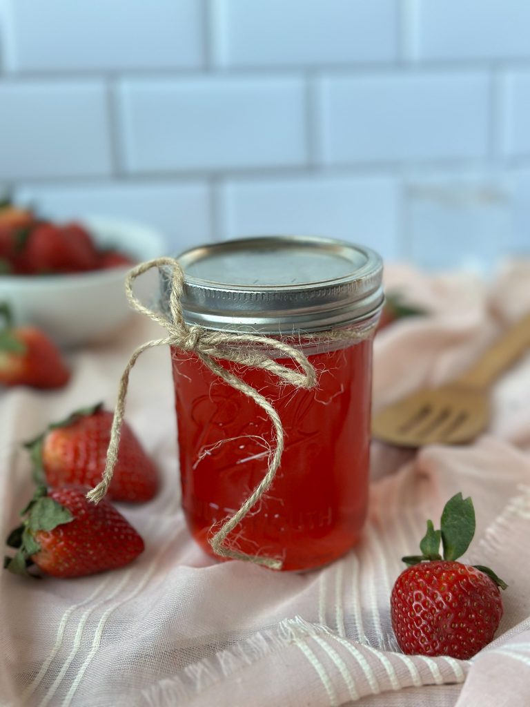 Picture of Strawberry simple syrup